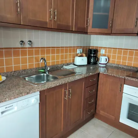 Apartment Elegant In A Very Quiet Area