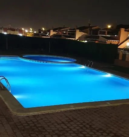 Apartment Elegant In A Very Quiet Area